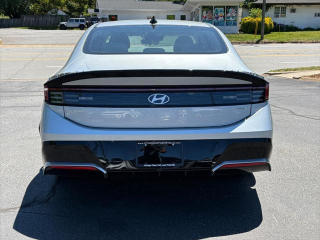 2025 Hyundai Sonata Hybrid SEL