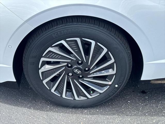 2026 Hyundai Sonata Hybrid Limited