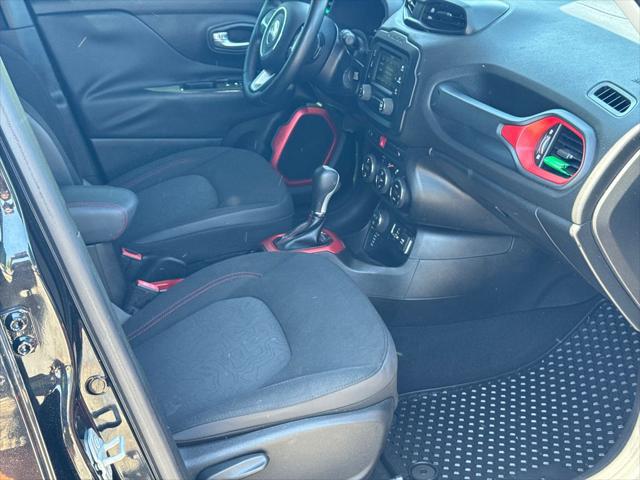 2016 Jeep Renegade Trailhawk
