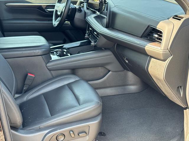 2025 Chevrolet Tahoe 4WD LT
