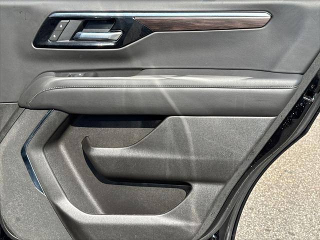 2025 Chevrolet Tahoe 4WD LT