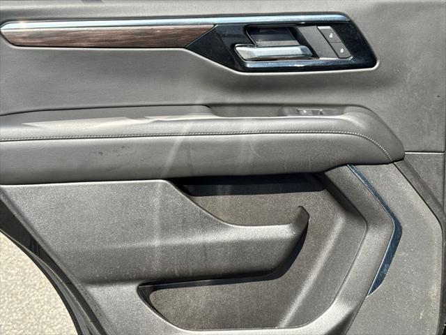 2025 Chevrolet Tahoe 4WD LT