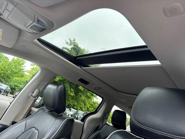 2023 Chrysler Pacifica Hybrid Limited