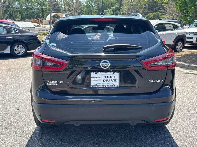 2022 Nissan Rogue Sport SL AWD Xtronic CVT