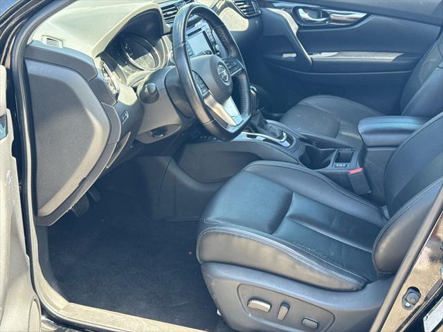 2022 Nissan Rogue Sport SL AWD Xtronic CVT