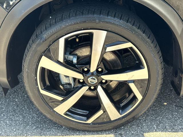 2022 Nissan Rogue Sport SL AWD Xtronic CVT