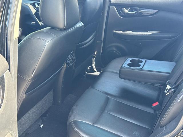 2022 Nissan Rogue Sport SL AWD Xtronic CVT