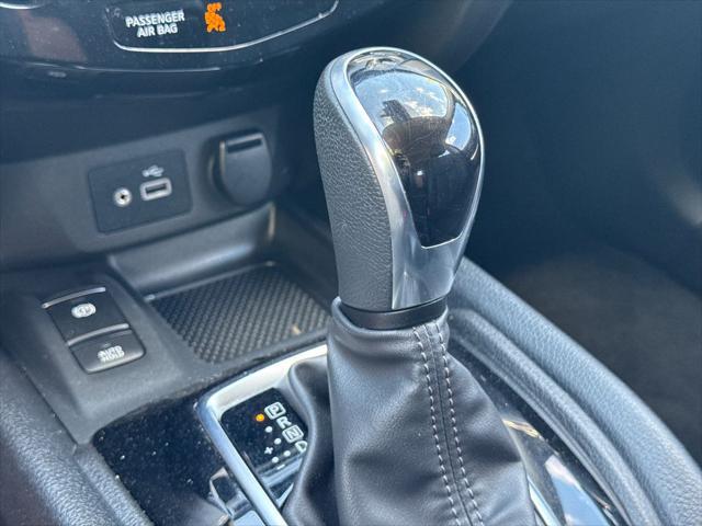 2022 Nissan Rogue Sport SL AWD Xtronic CVT