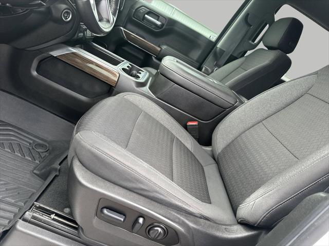 2022 Chevrolet Silverado 1500 4WD Crew Cab Short Bed RST