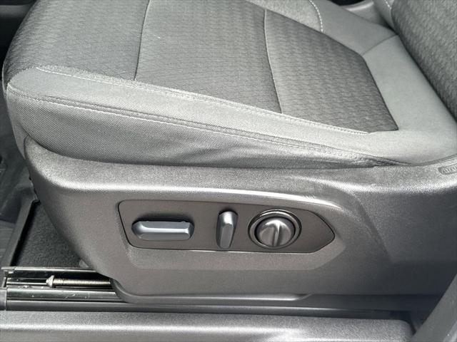 2022 Chevrolet Silverado 1500 4WD Crew Cab Short Bed RST