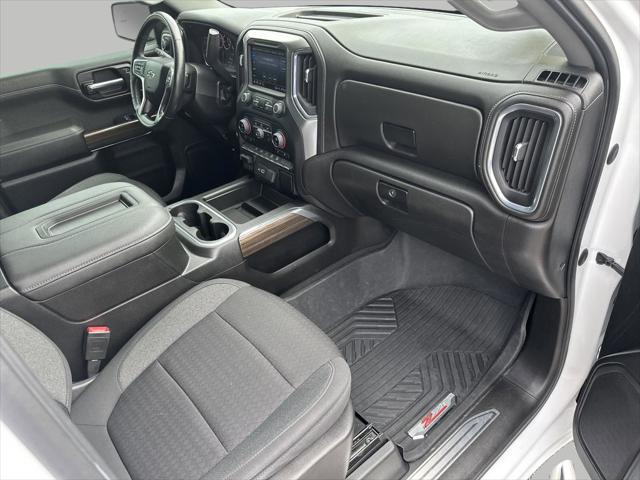 2022 Chevrolet Silverado 1500 4WD Crew Cab Short Bed RST