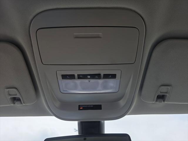 2022 GMC Canyon 2WD Crew Cab Short Box Elevation
