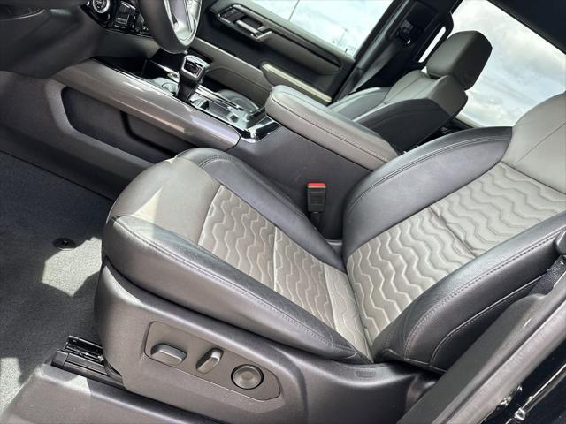 2023 Chevrolet Silverado 1500 4WD Crew Cab Short Bed ZR2