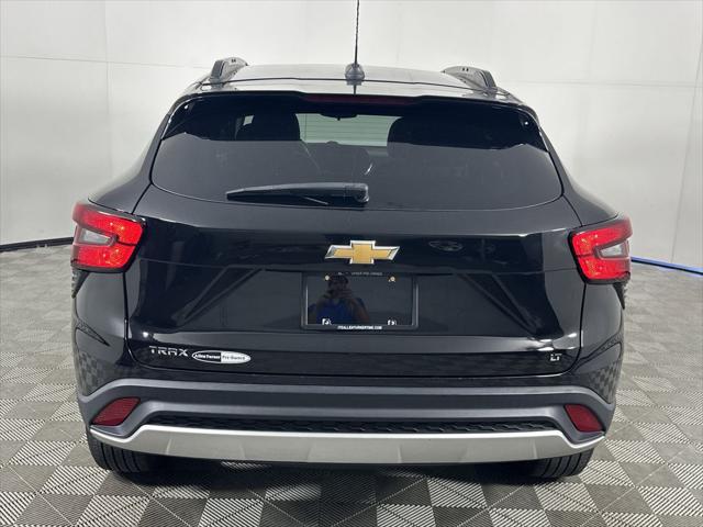 2024 Chevrolet Trax FWD LT