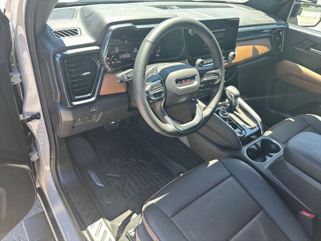 2026 GMC Canyon AT4, 4WD
