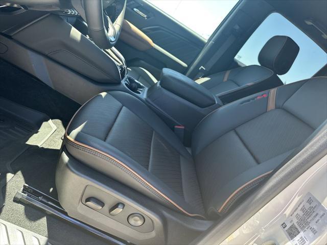 2026 GMC Canyon AT4, 4WD