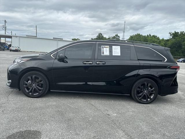 2022 Toyota Sienna XSE