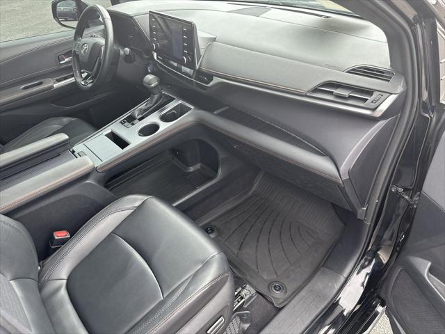 2022 Toyota Sienna XSE