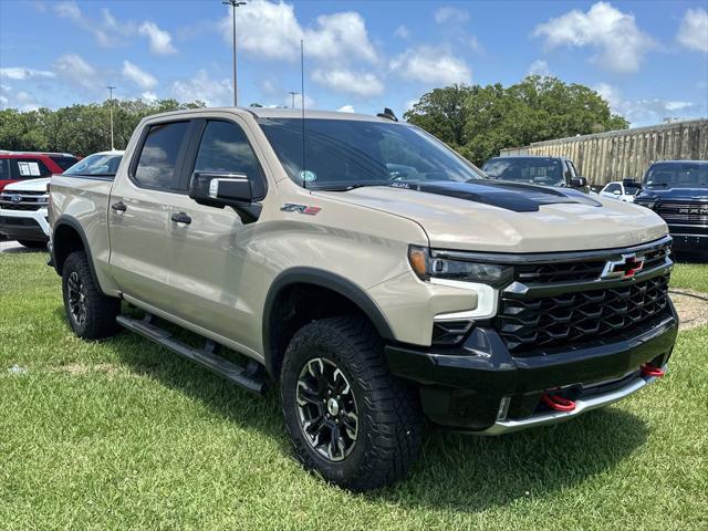 2023 Chevrolet Silverado 1500 4WD Crew Cab Short Bed ZR2