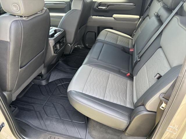 2023 Chevrolet Silverado 1500 4WD Crew Cab Short Bed ZR2