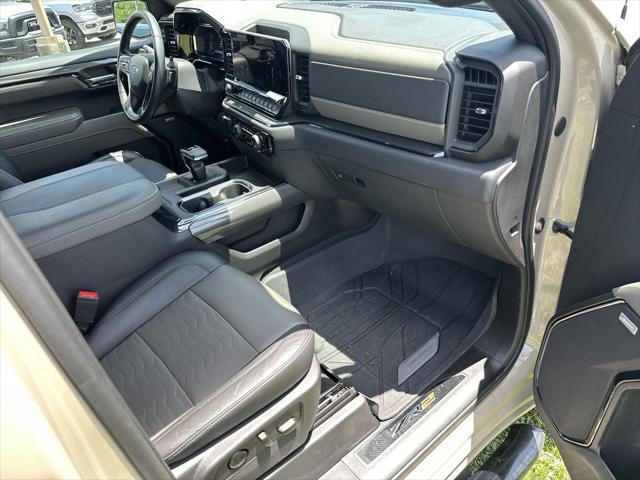 2023 Chevrolet Silverado 1500 4WD Crew Cab Short Bed ZR2