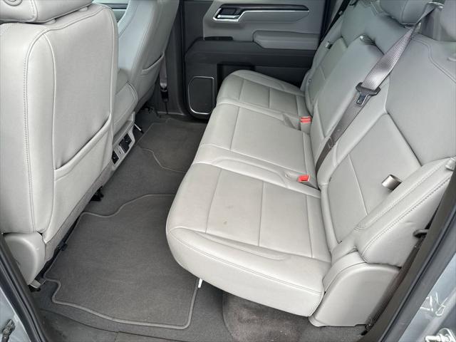 2025 GMC Sierra 1500 4WD Crew Cab Short Box SLT