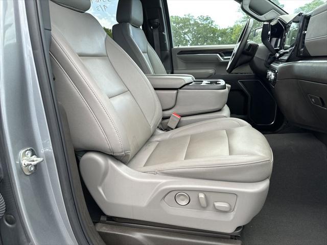 2025 GMC Sierra 1500 4WD Crew Cab Short Box SLT