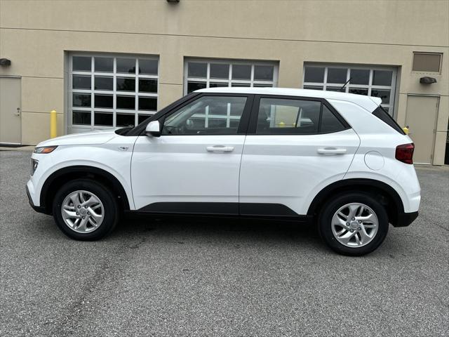 2026 Hyundai Venue SE
