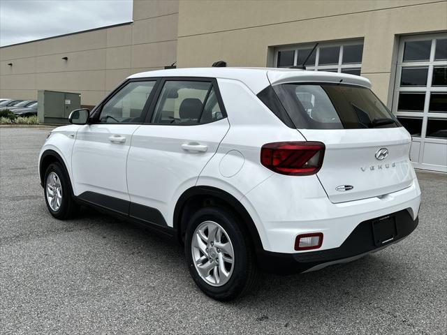 2026 Hyundai Venue SE