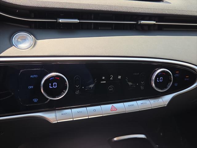 2022 Genesis GV70 2.5T AWD