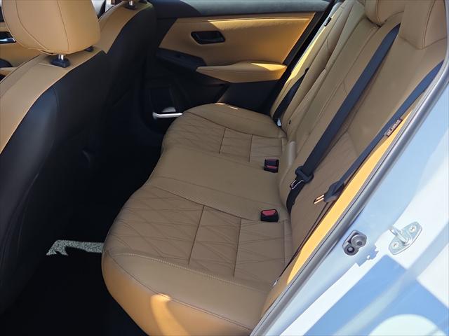2024 Nissan Sentra SV Xtronic CVT