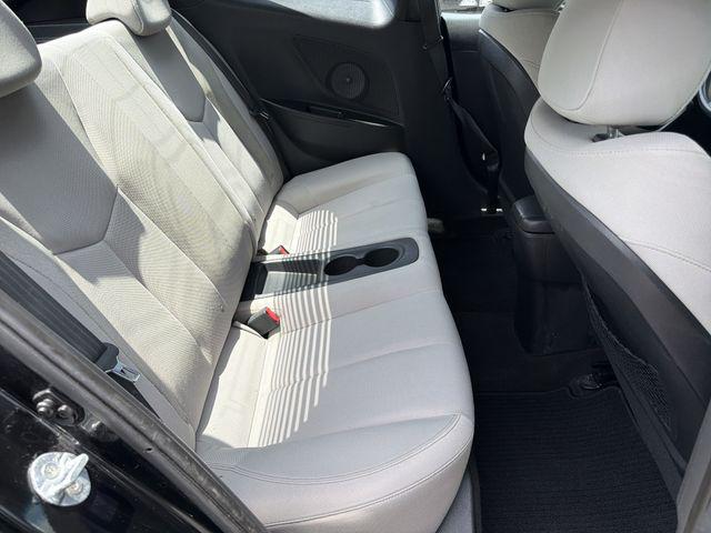 2013 Hyundai Veloster Base w/Gray
