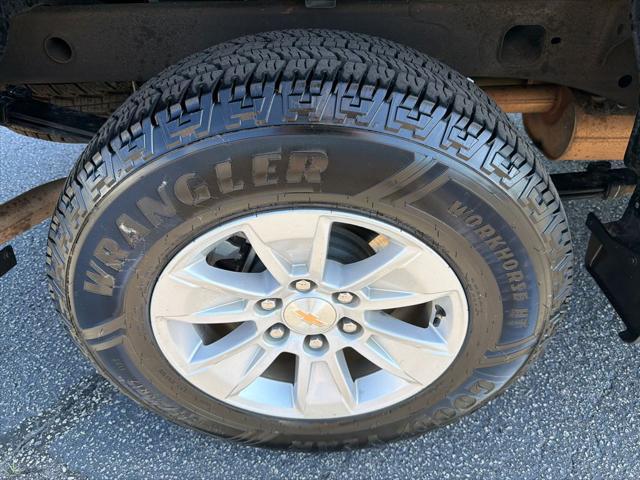 2025 Chevrolet Silverado 1500 4WD Crew Cab Standard Bed LT