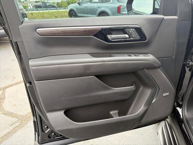 2025 Chevrolet Tahoe 2WD Premier
