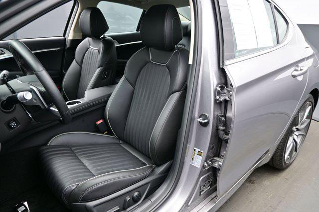 2026 Genesis G70 2.5T AWD Prestige