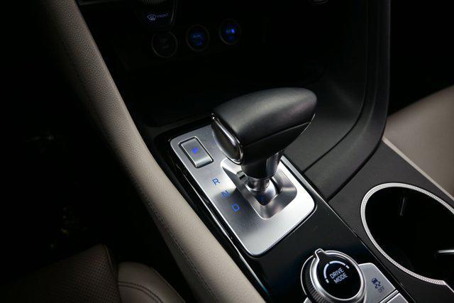 2023 Genesis G70 2.0T AWD