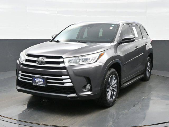 2019 Toyota Highlander XLE for sale in BARTLETT, IL