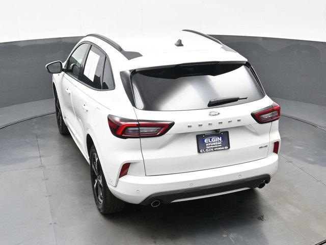 2023 Ford Escape ST-Line Elite