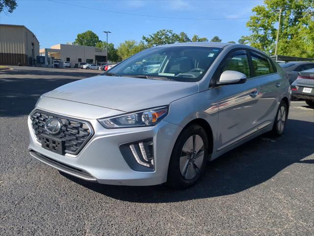 2022 Hyundai IONIQ Hybrid SE