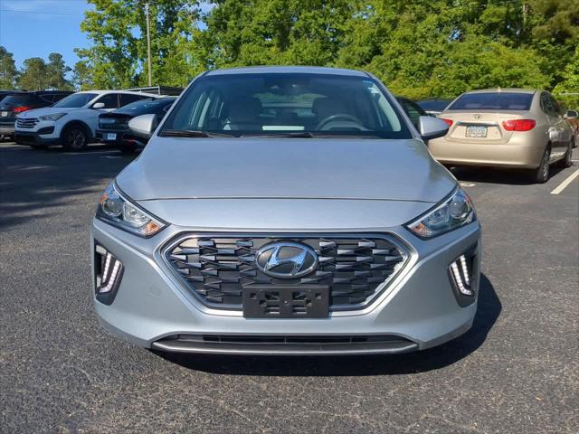 2022 Hyundai IONIQ Hybrid SE