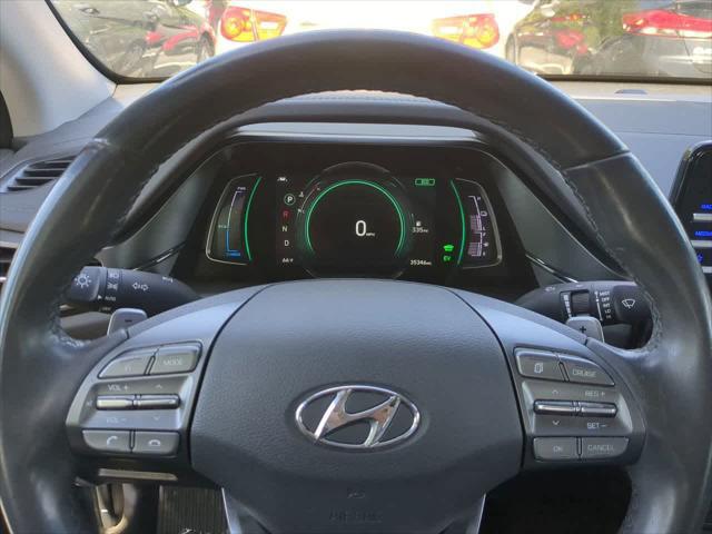 2022 Hyundai IONIQ Hybrid SE