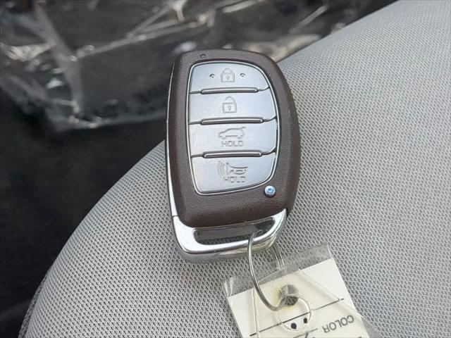 2022 Hyundai IONIQ Hybrid SE