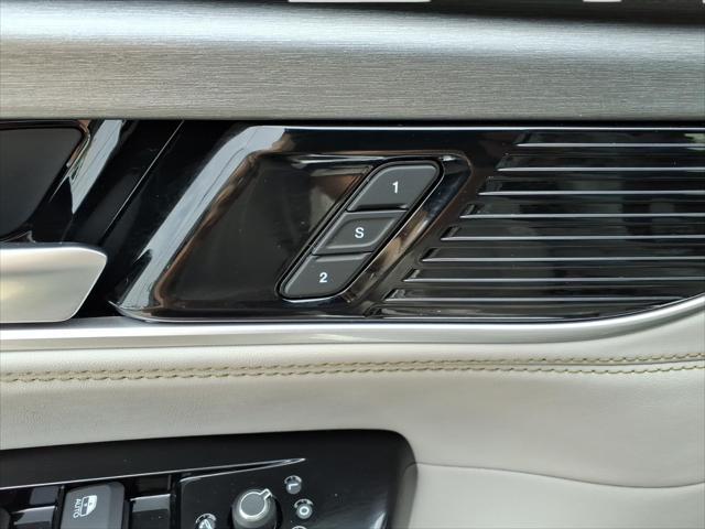 2025 Jeep Wagoneer Series III 4x4