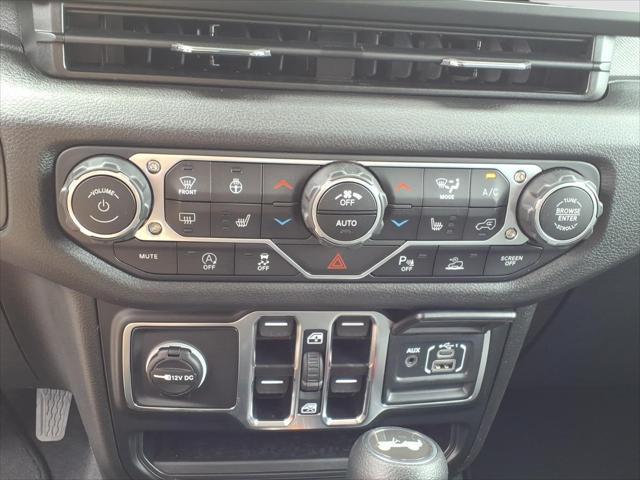 2025 Jeep Wrangler 4-Door Summit 4x4