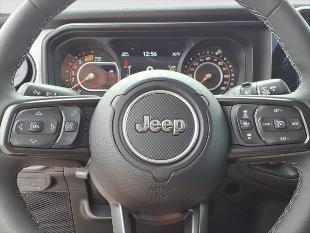 2025 Jeep Wrangler 4-Door Summit 4x4