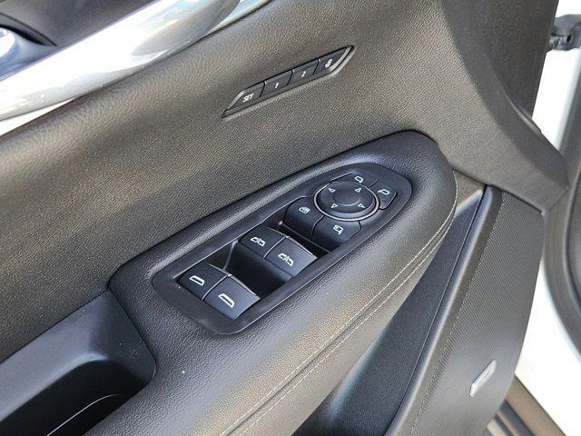 2022 Cadillac XT6 FWD Premium Luxury