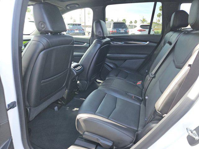 2022 Cadillac XT6 FWD Premium Luxury