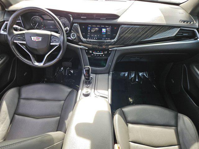 2022 Cadillac XT6 FWD Premium Luxury