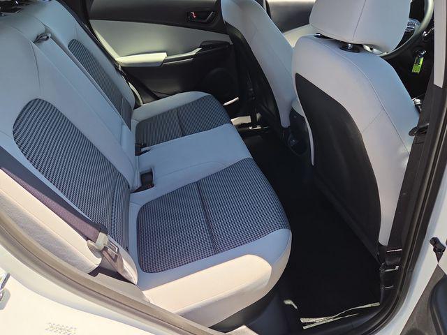 2023 Hyundai Kona SE