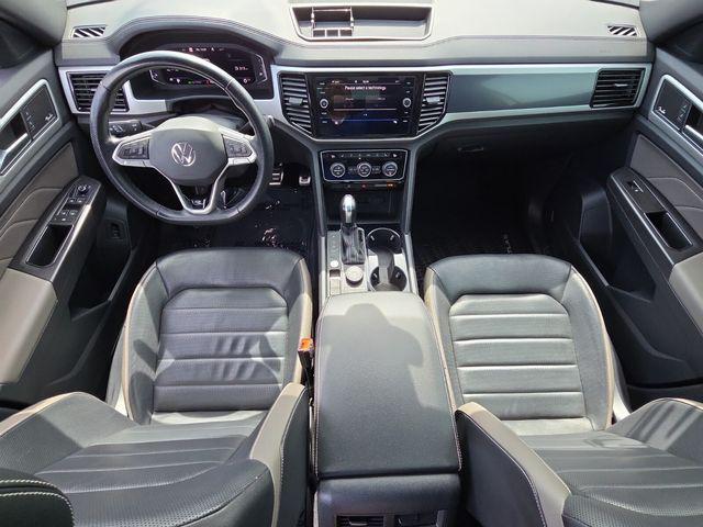 2022 Volkswagen Atlas Cross Sport 3.6L V6 SEL Premium R-Line